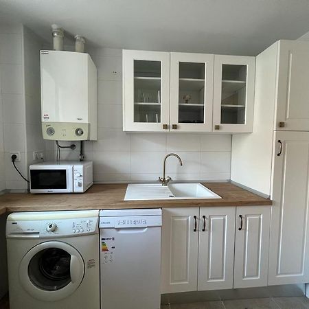 Apartamento Moderno Валадоид Екстериор снимка