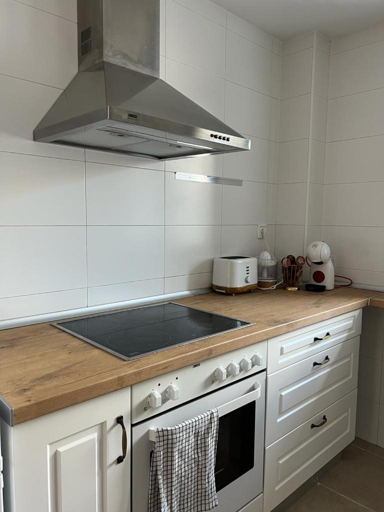 Apartamento Moderno Валадоид Екстериор снимка