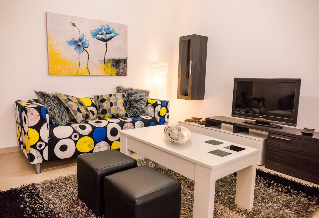 Apartamento Moderno Валадоид Екстериор снимка